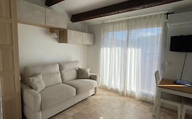 Appartement Pinede Piscine Clim Proche Plage Village Naturiste