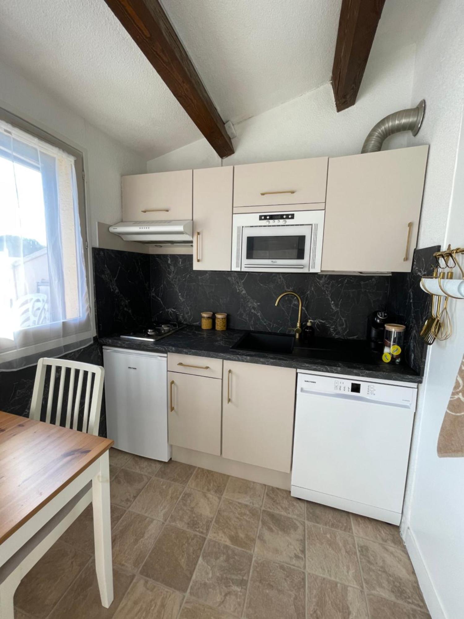 Appartement Pinede Piscine Clim Proche Plage Village Naturiste Agde Extérieur photo