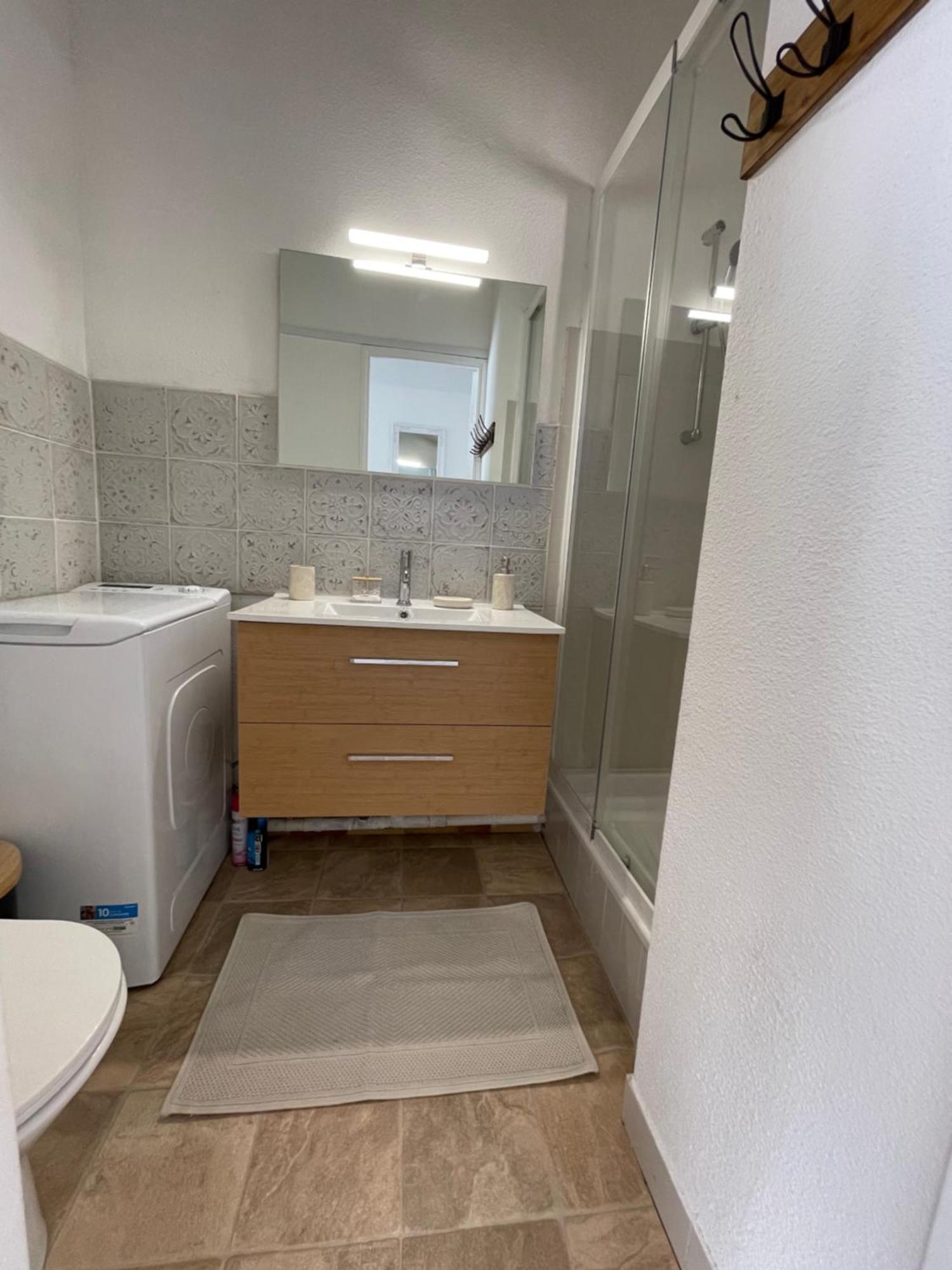 Appartement Pinede Piscine Clim Proche Plage Village Naturiste Agde Extérieur photo